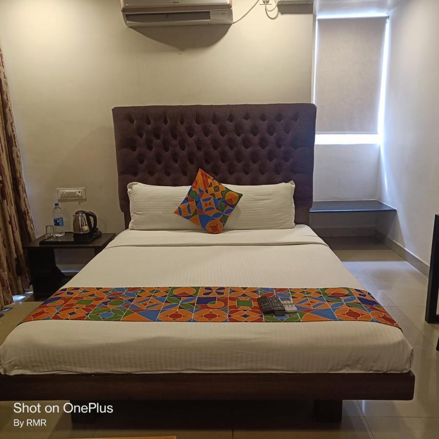 Astra Hotels & Suites - Hsr Layout Sector 1, Near Ecospace Bellandur バンガロール エクステリア 写真