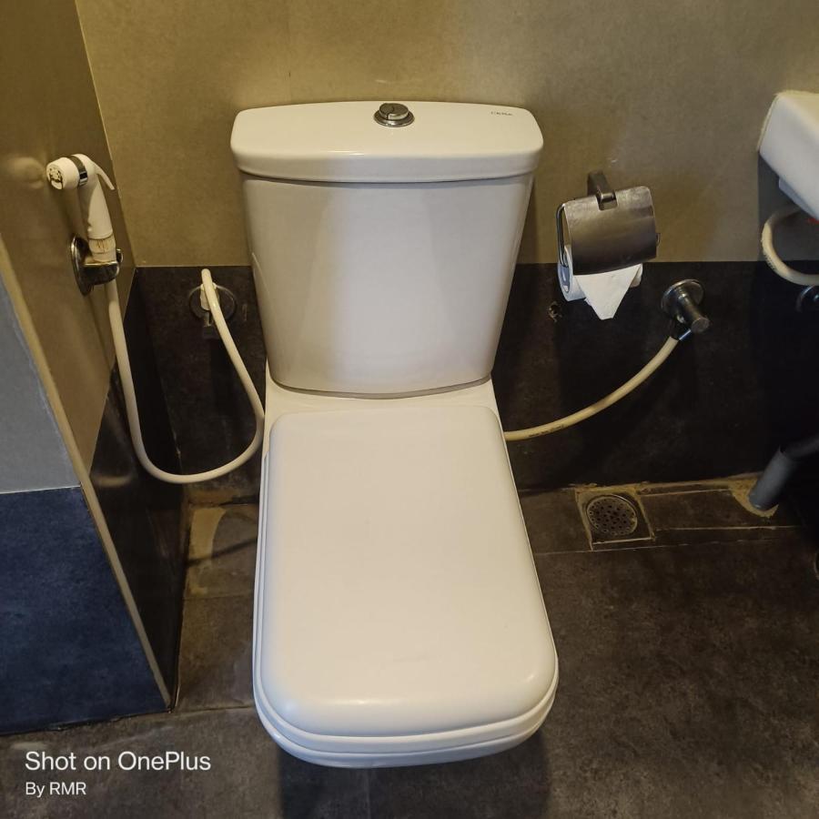 Astra Hotels & Suites - Hsr Layout Sector 1, Near Ecospace Bellandur バンガロール エクステリア 写真