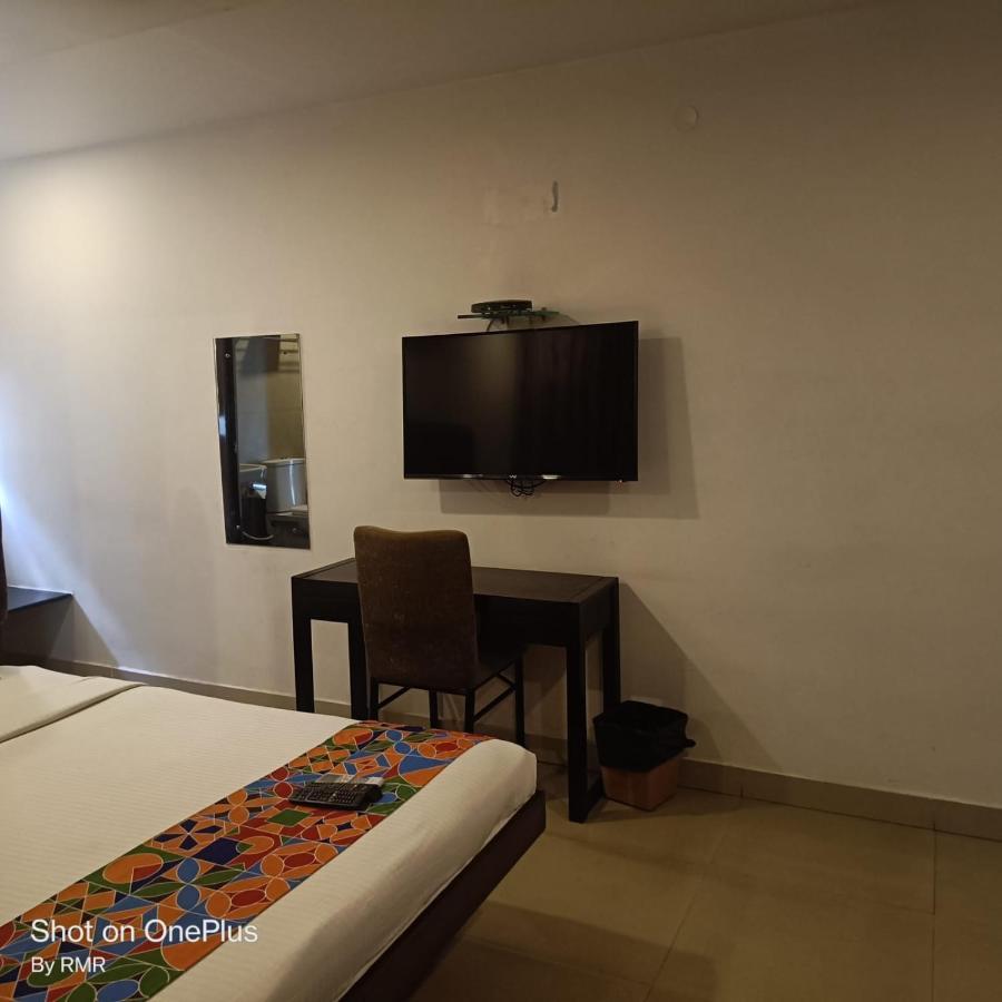 Astra Hotels & Suites - Hsr Layout Sector 1, Near Ecospace Bellandur バンガロール エクステリア 写真