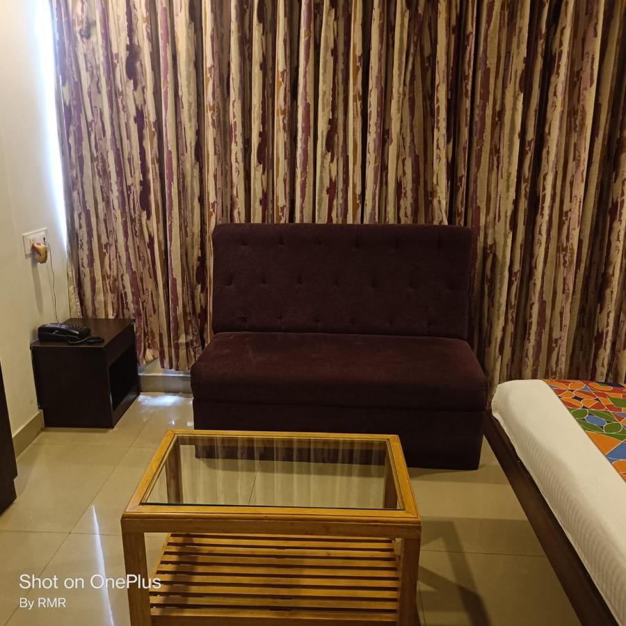 Astra Hotels & Suites - Hsr Layout Sector 1, Near Ecospace Bellandur バンガロール エクステリア 写真