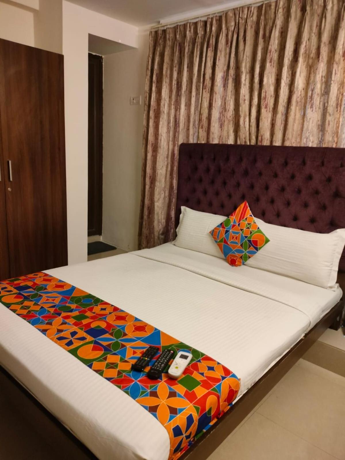 Astra Hotels & Suites - Hsr Layout Sector 1, Near Ecospace Bellandur バンガロール エクステリア 写真