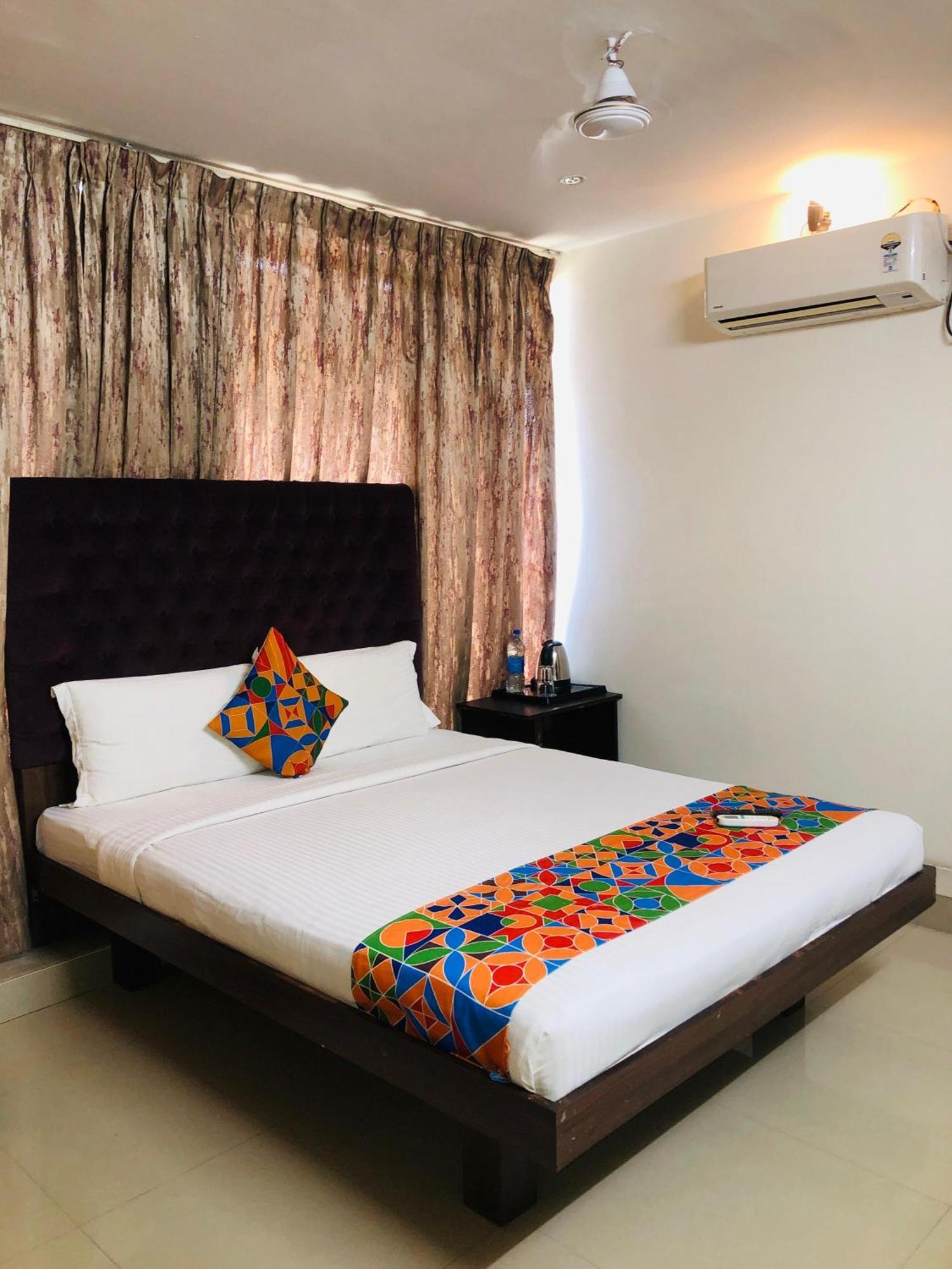 Astra Hotels & Suites - Hsr Layout Sector 1, Near Ecospace Bellandur バンガロール エクステリア 写真