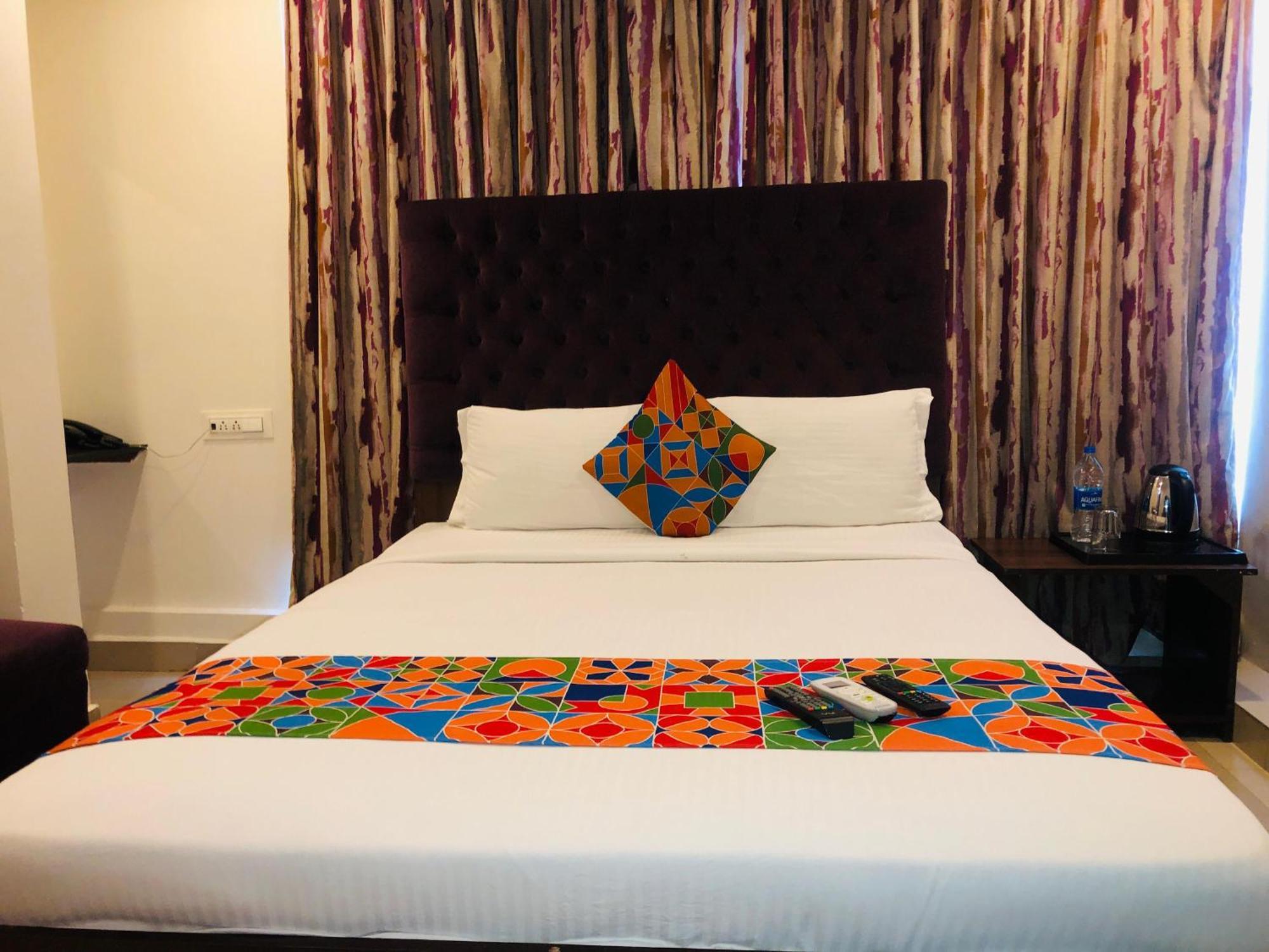 Astra Hotels & Suites - Hsr Layout Sector 1, Near Ecospace Bellandur バンガロール エクステリア 写真